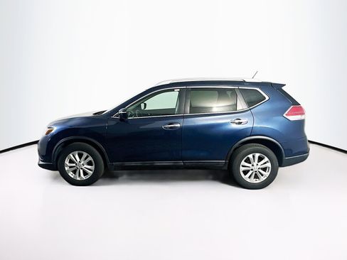 Used 2015 Nissan Rogue SV w/ SV Premium Package FWD image 4