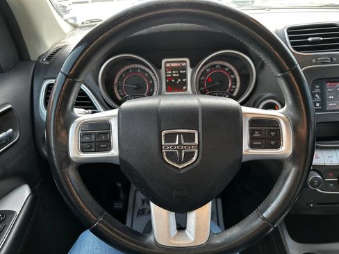Used 2018 Dodge Journey SE w/ Popular Equipment Group image 17