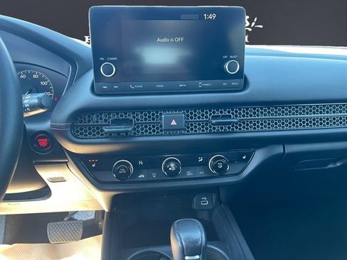 Used 2023 Honda HR-V Sport image 11