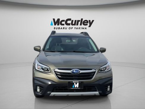 Used 2020 Subaru Outback Limited image 8