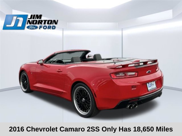Used 2016 Chevrolet Camaro SS RWD image 7
