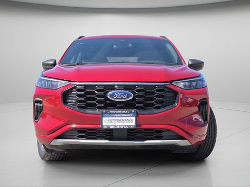 Used 2023 Ford Escape ST-Line AWD/4WD image 3