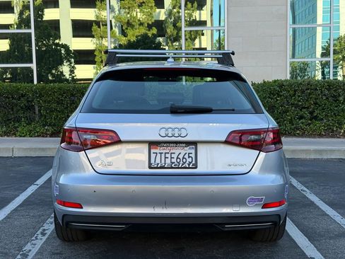 Used 2016 Audi A3 e-tron Premium w/ 17" Wheel Package FWD image 4