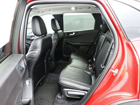 New 2026 Ford Escape SE w/ PHEV Premium Package FWD image 14
