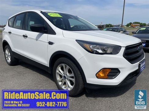 Used 2018 Ford Escape S FWD image 3