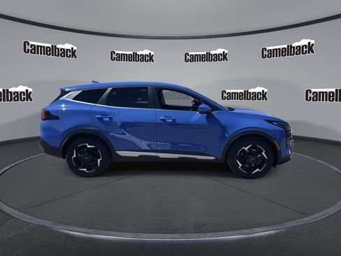 Certified 2026 Kia Sportage EX FWD image 8