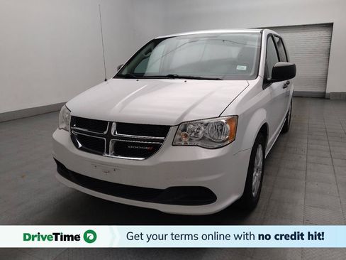 Used 2019 Dodge Grand Caravan SE w/ UConnect Hands-Free Group FWD image 1