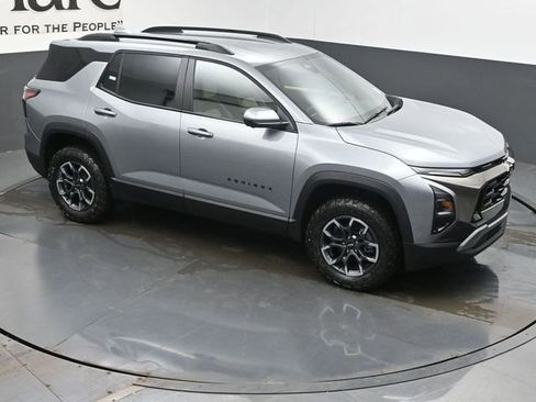 New 2026 Chevrolet Equinox ACTIV w/ Convenience Package III image 16