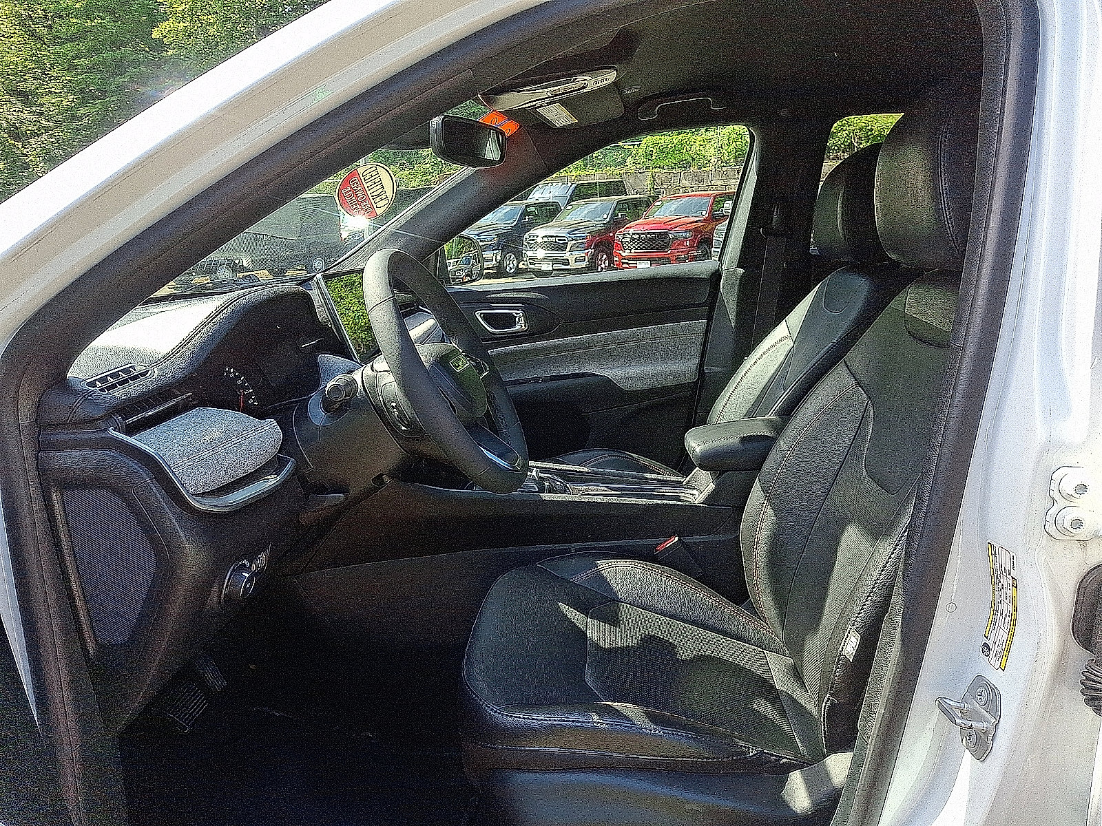 Certified 2023 Jeep Compass Latitude AWD/4WD image 14