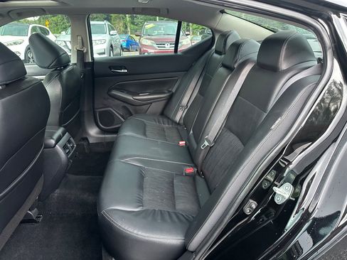 Used 2019 Nissan Altima 2.5 SL FWD image 14