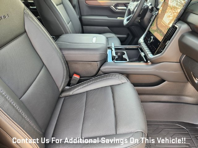 New 2027 GMC Yukon Denali w/ Sun & Power Step Package AWD/4WD image 10