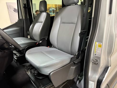 Used 2018 Ford Transit 250 148 Medium Roof image 40