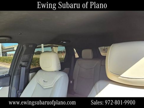 Used 2019 Cadillac XT5 FWD image 6