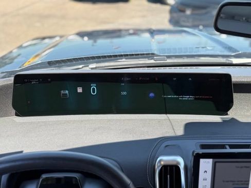 Used 2025 Ford Expedition Platinum w/ Driver's Package AWD/4WD image 13
