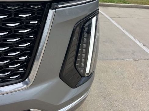New 2026 Cadillac Escalade ESV Luxury w/ Touring Package RWD image 14