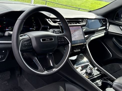 Used 2023 Jeep Grand Cherokee Trailhawk w/ Advanced Protech Group II image 20