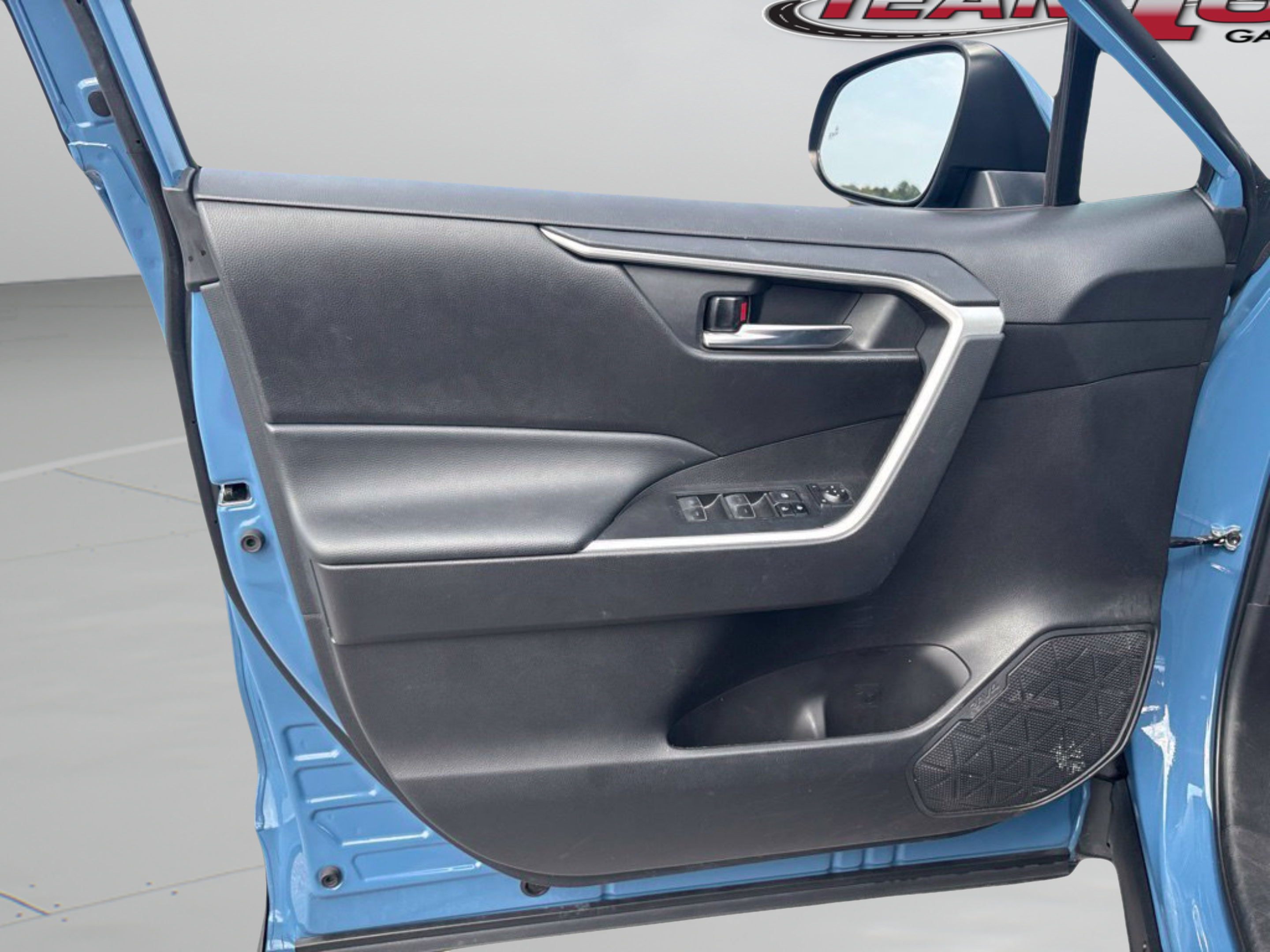 Certified 2023 Toyota RAV4 AWD Hybrid image 9