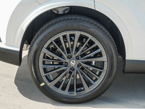 New 2026 Lexus RX 350 Premium FWD image 12