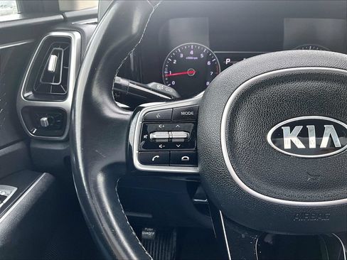 Used 2021 Kia Sorento S w/ Panoramic Sunroof Package FWD image 19
