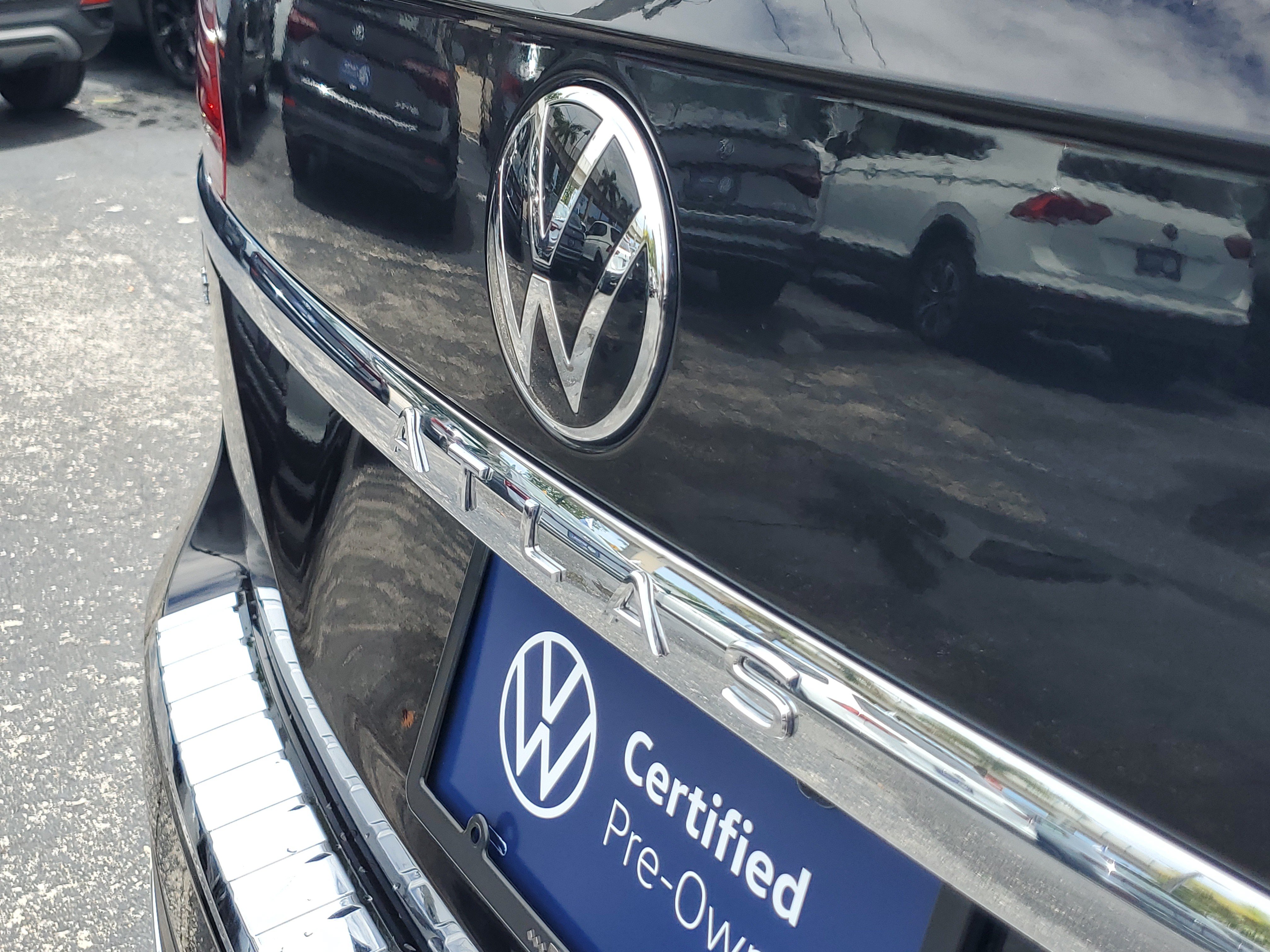 Certified 2022 Volkswagen Atlas SE FWD image 10