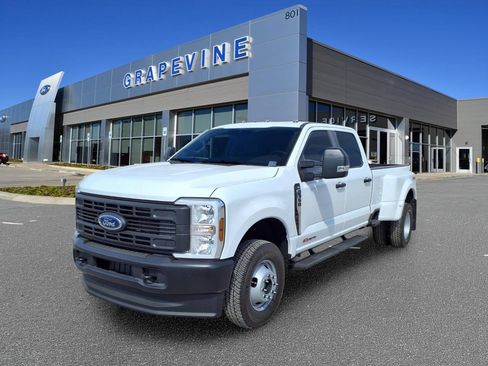 New 2026 Ford F350 XL w/ XL Driver Assist Package AWD/4WD image 1