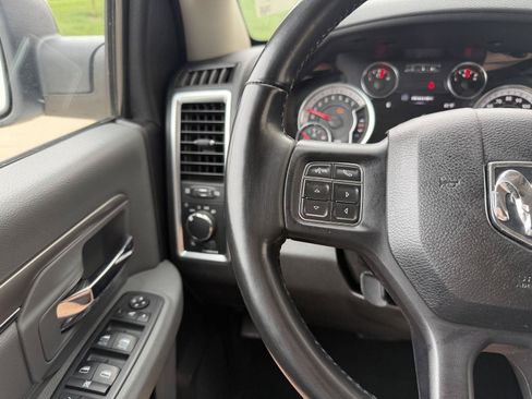 Used 2020 RAM 1500 Classic SLT w/ Luxury Group AWD/4WD image 21