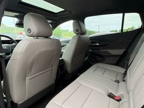 New 2026 Buick Envista Preferred FWD image 18
