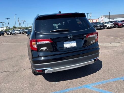 Used 2019 Honda Pilot Touring image 6
