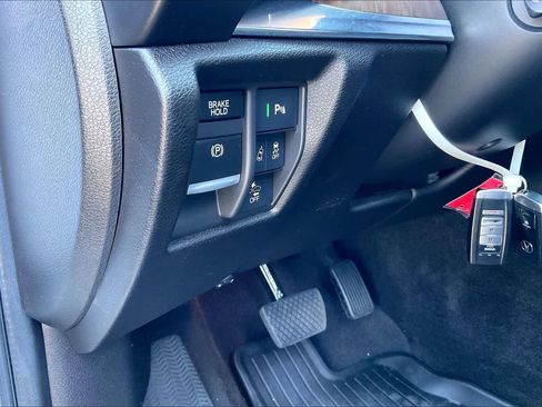 Used 2020 Acura MDX FWD w/ Technology Package image 32