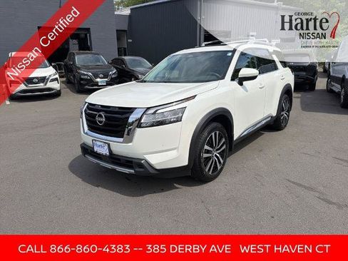 Certified 2023 Nissan Pathfinder Platinum AWD/4WD image 3
