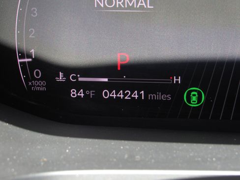 Certified 2023 Acura MDX FWD w/ Technology Package image 30