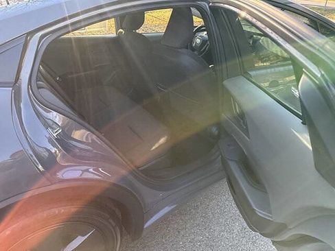 Used 2023 Toyota Prius LE image 7