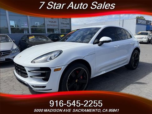Used 2017 Porsche Macan Turbo image 3