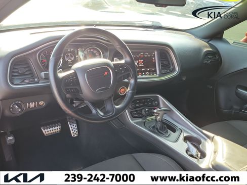 Used 2019 Dodge Challenger R/T Scat Pack w/ Driver Convenience Group RWD image 21