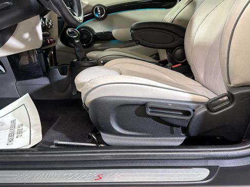 Used 2018 MINI Cooper S FWD image 20