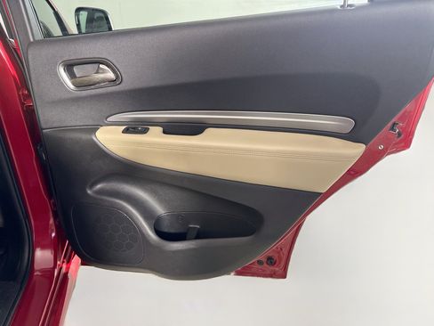 Used 2019 Dodge Durango GT AWD/4WD image 28