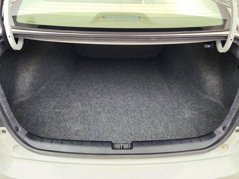 Used 2017 Honda Accord LX image 21