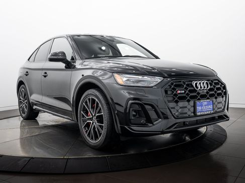Used 2021 Audi SQ5 Prestige AWD/4WD image 2