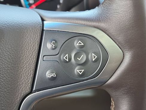 Used 2016 Chevrolet Suburban LTZ RWD image 50