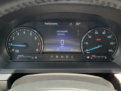 Used 2024 Ford Explorer XLT w/ Equipment Group 202A RWD image 24