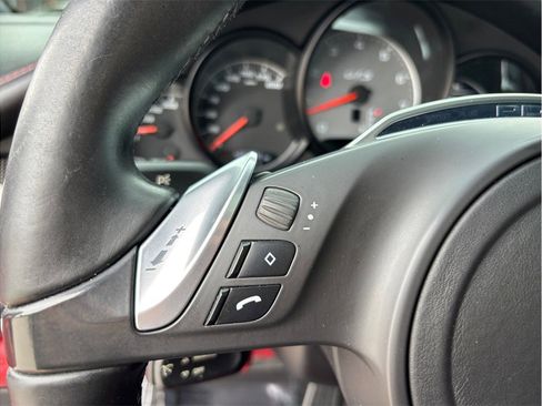 Used 2016 Porsche Panamera GTS image 25