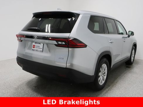 Certified 2025 Toyota Grand Highlander FWD image 7