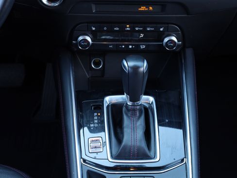 Used 2024 MAZDA CX-5 Carbon Edition image 35