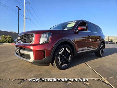 Used 2023 Kia Telluride S w/ S Sunroof Package AWD/4WD image 2