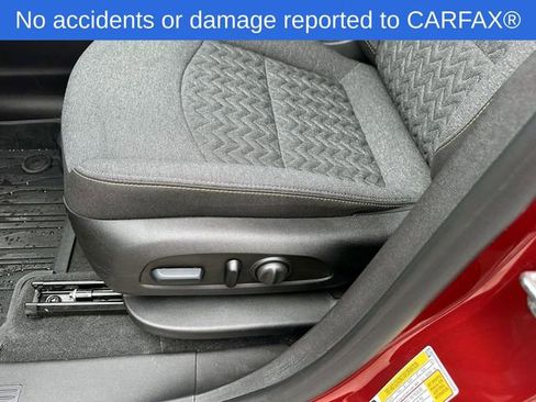 Certified 2024 Chevrolet Equinox LT w/ LPO, Floor Liner Package image 20