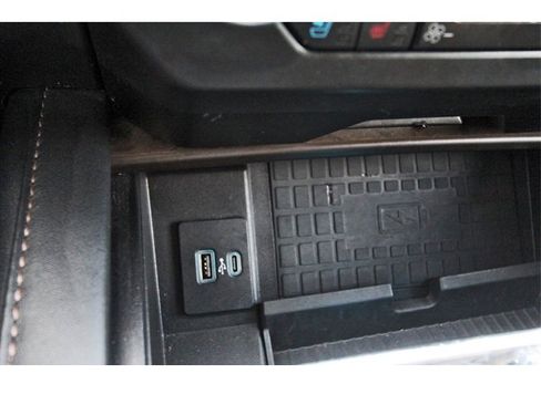 Used 2020 Ford Expedition Platinum image 24