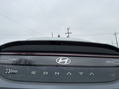 Certified 2024 Hyundai Sonata SEL w/ Convenience Package image 10