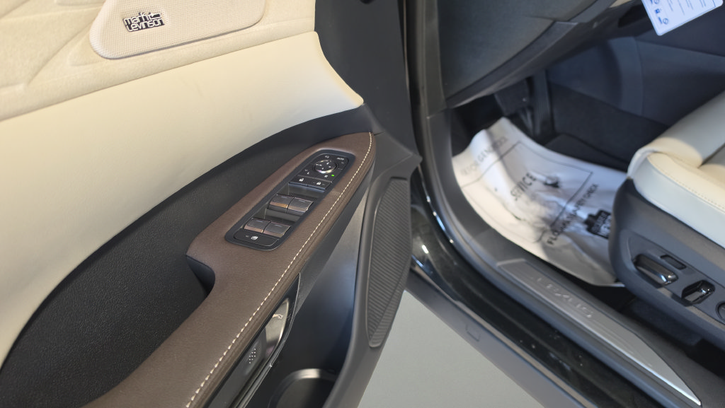 New 2026 Lexus RX 350 AWD/4WD image 13
