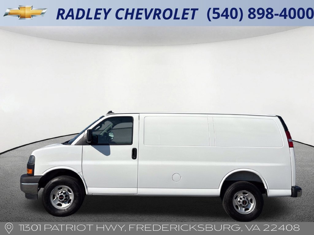 Used 2025 GMC Savana 2500 w/ Driver Convenience Package RWD image 12