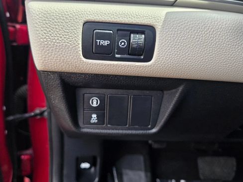 Used 2018 Honda Accord LX image 23